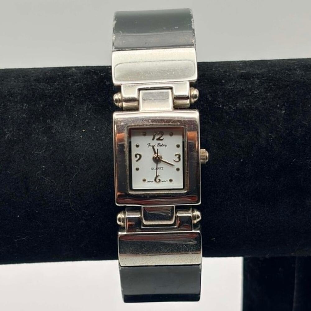 Silver & Black Fred Belay Watch